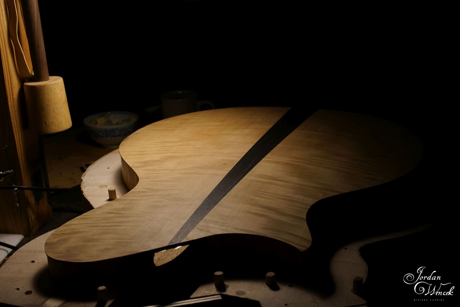 Photos fabrication :  #40 - Raoul Binot - 7 cordes | Folk Folk création